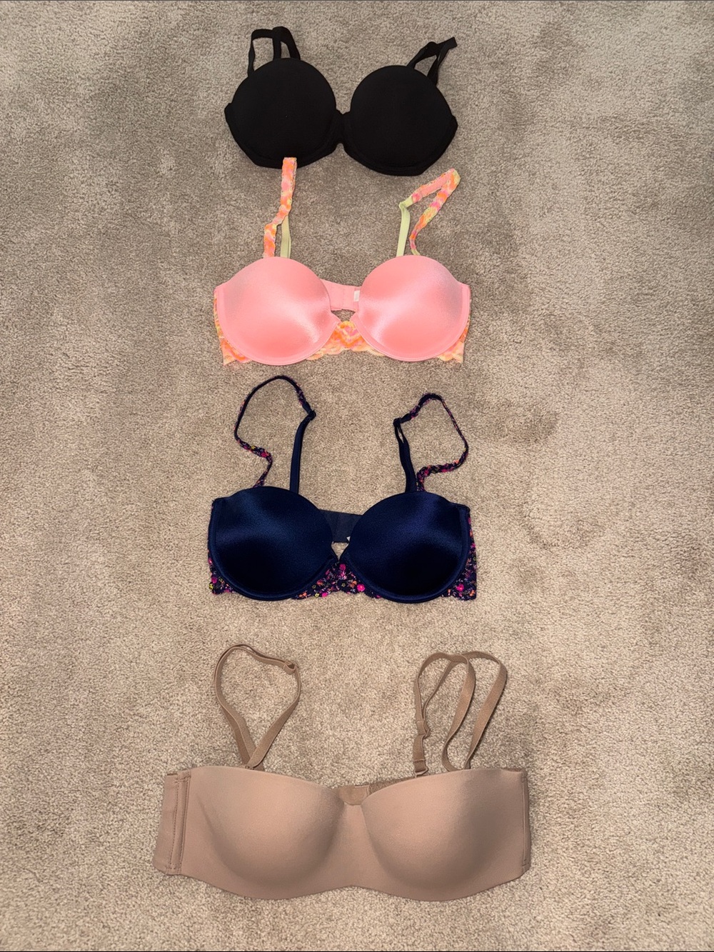 Victoria’s Secret Pink Strapless Bra Set of 4 -Black, Pink, Navy, Nude 32B NWOT